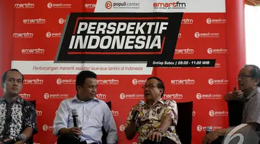 Suasana diskusi Populi Center dan Smart FM bertajuk "Berebut Golkar" di kawasan Menteng, Jakarta, Sabtu (15/11/2014). (Liputan6.com/Johan Tallo)‎