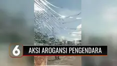 Viral, video berisi aksi arogansi rombongan pengantar jenazah merusak kendaraan lain terjadi di Makassar, Sulawesi Selatan. Akibatnya, mobil korban mengalami kerusakan di bagian kaca depan dan spion.