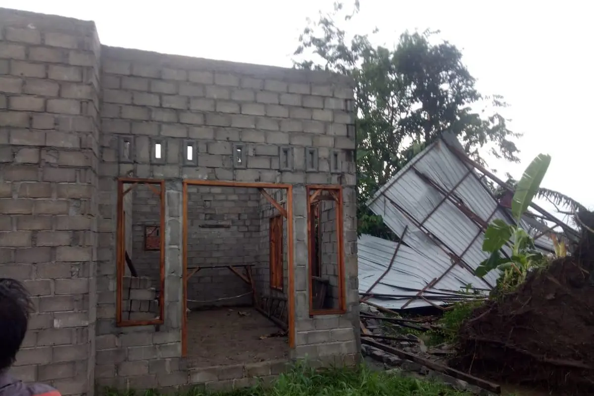 Rumah Warga Rusak