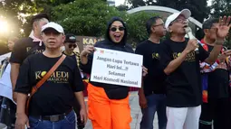 Kampanye tersebut diikuti sejumlah komedian nasional, seperti Cak Lontong, Elly Sugigi, Caesar, Jarwo Kuat dan Pak Tarno KW. (Kapanlagi.com/Budy Santoso)
