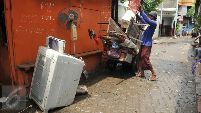 20160225-SP2 Dilayangkan, Kalijodo Mulai Ditinggalkan Penghuninya-Jakarta