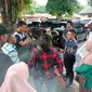 Tim advokasi warga Kampung Tua Melayu di Pulau Rempang-Galang memberi penjelasan. Foto: liputan6.com/ajang nurdin&nbsp;