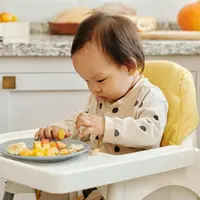 Finger food dapat mulai diberikan saat anak menginjak usia 6 bulan. (Foto: Pexels/Vanessa Loring)