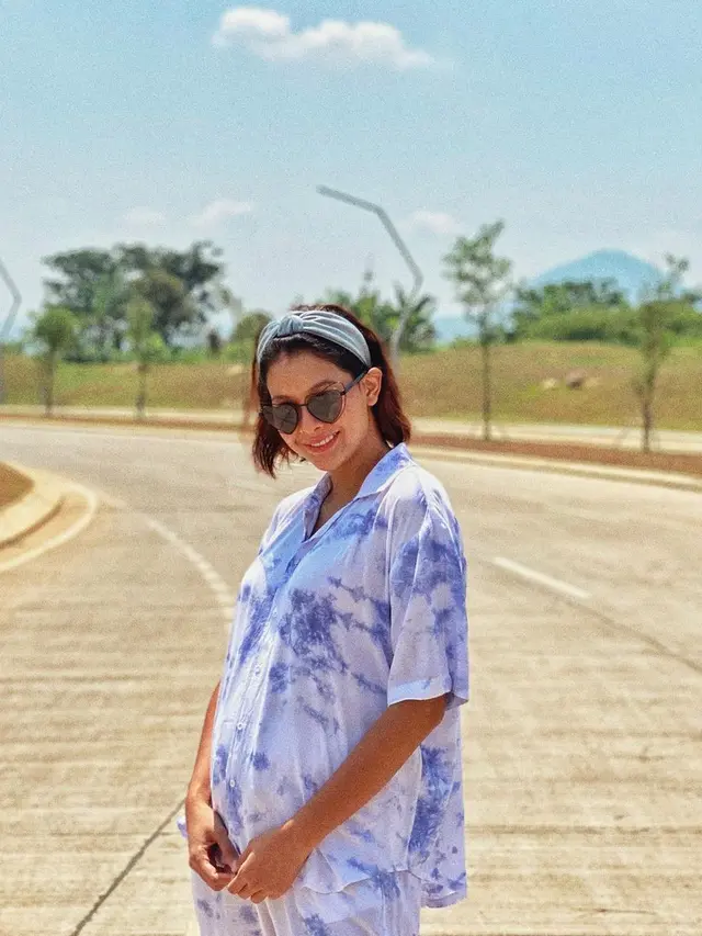 Bunga Jelitha Lahirkan Anak Pertama, Ini 8 Potret Perjalanan Kehamilannya