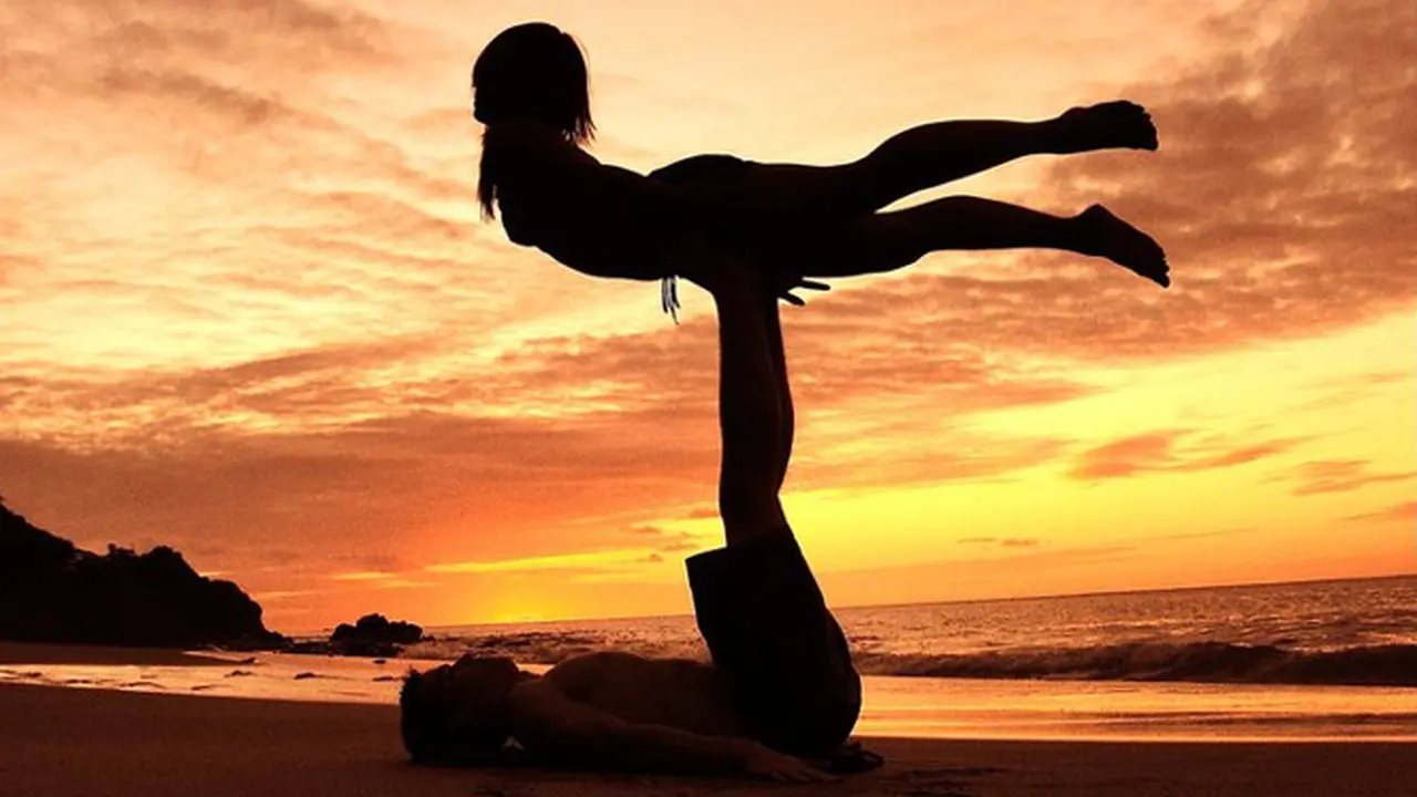 [Bintang] Acroyoga