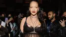 Rihanna hadiri show Dior di Paris Fashion Week. Foto: Document/Dior.