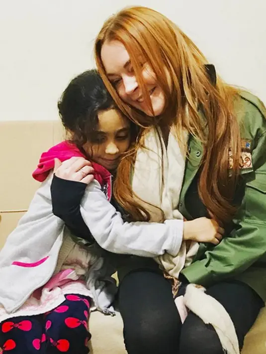 Beberapa unggahan foto di akun Instagramnya juga mendukung opini publik yang tersebar di masyarakat, di mana ia disebut telah menjadi seorang mualaf. (Instagram/lindsaylohan)
