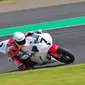 Pembalap beraksi di Suzuka 8 Hours Endurance. (Liputan6.com/ Achmad Yani Yustiawan)