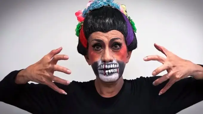 Maestro Tari Didik Nini Thowok Ikut Lakukan Lathi Challenge, Banjir Pujian