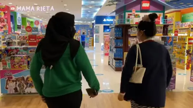 6 Momen Nagita Slavina Belanja Baju Bayi, Persiapan Untuk Anak Kedua