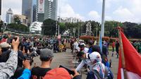Buruh dari FSPMI Depok melakukan aksi di Jakarta pada peringatan Hari Buruh, Sabtu (1/5/2021). (Ist)
