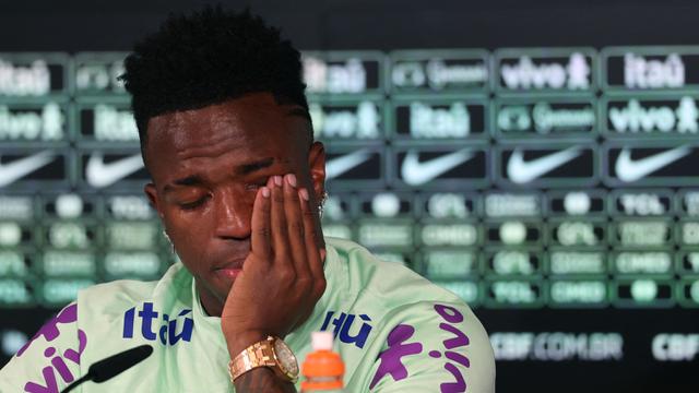 Foto: Tangis Vinicius Jr Pecah karena Sering Menjadi Korban Rasisme