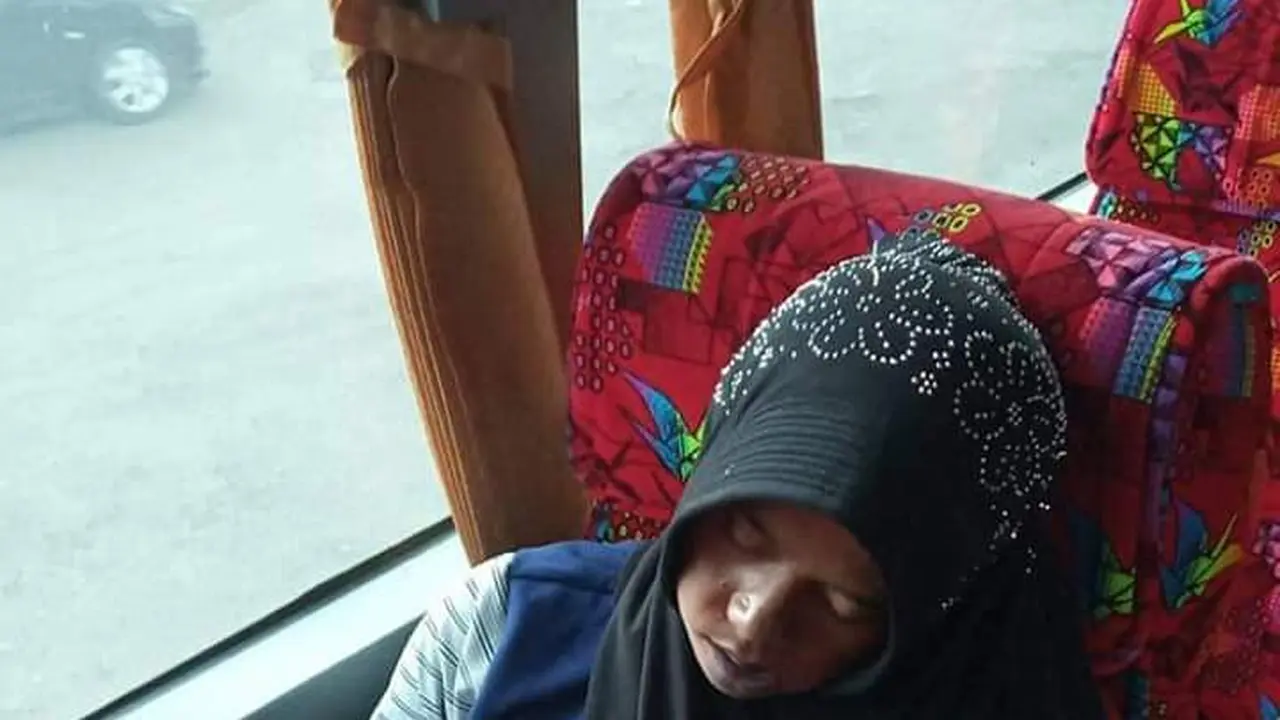 Penumang wanita tanpa identitas meninggal dunia di bis primajasa jurusan Garut - Jakarta