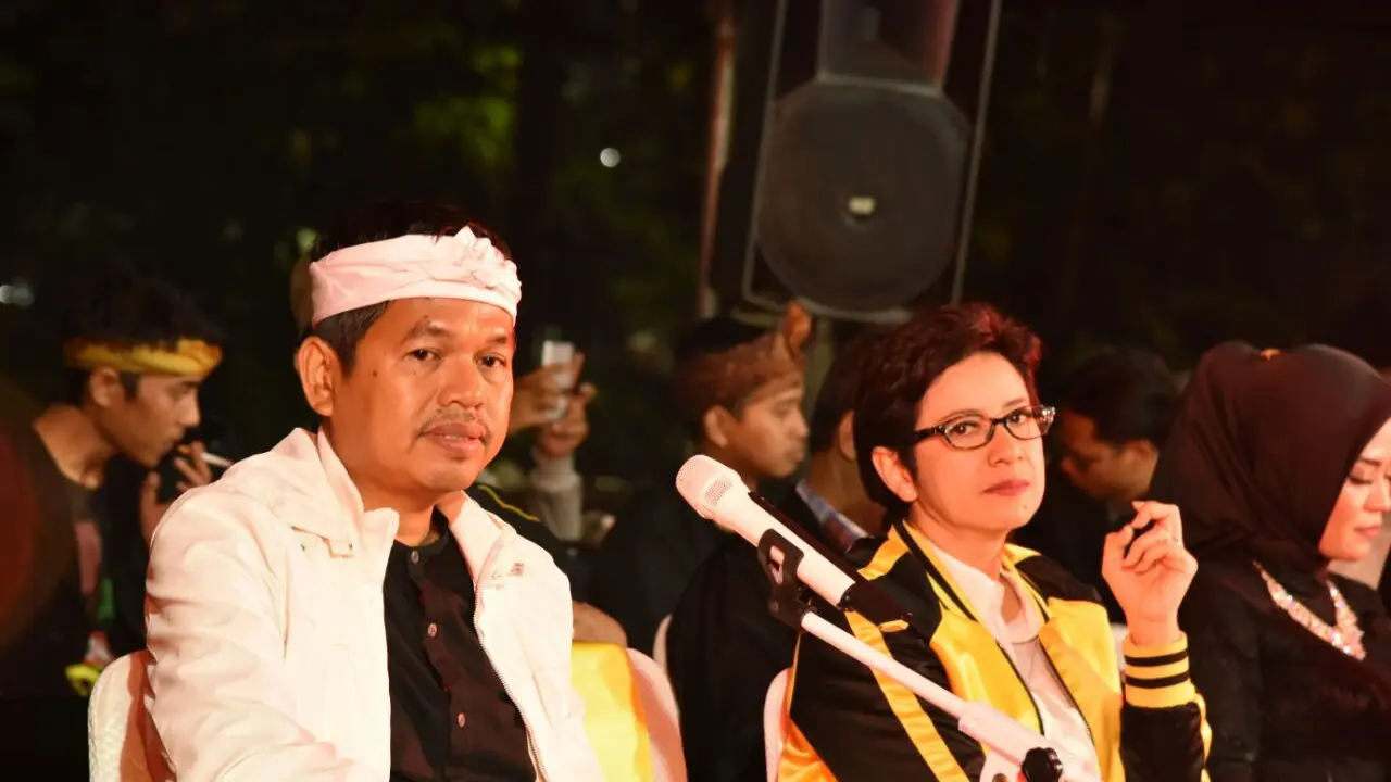 Nurul Arifin dan Dedi Mulyadi