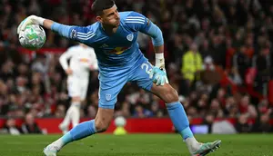 Kiper Baru Hampir Merapat ke Manchester United Secara Gratis