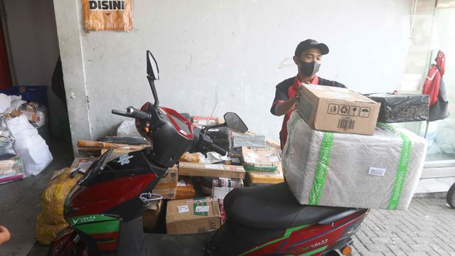 Harga BBM Naik, Perusahaan Ekspedisi Optimalkan Motor Listrik