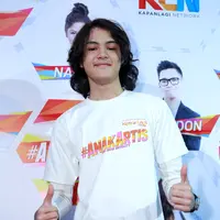 Shawn Adrian kadang mengaku malas ketika ada yang mengklarifikasi kebenaran berita tentang ibunya.(Deki Prayoga/Bintang.com)