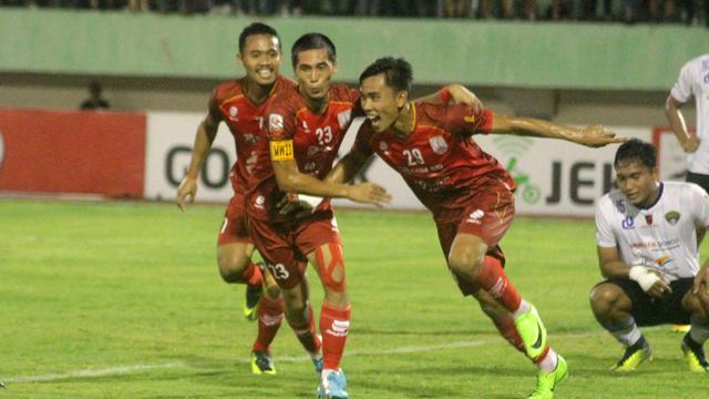 Persis Solo