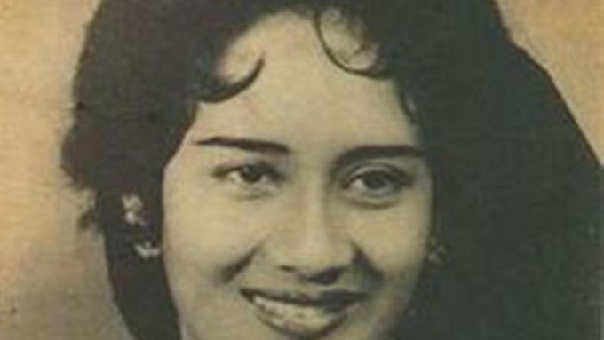 Sebelum Suzanna Nurnaningsih  Terkenal Sebagai Bom Seks 