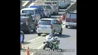 Meme Otomotif Edisi Lebaran: Antara Mudik dan Pak Polisi