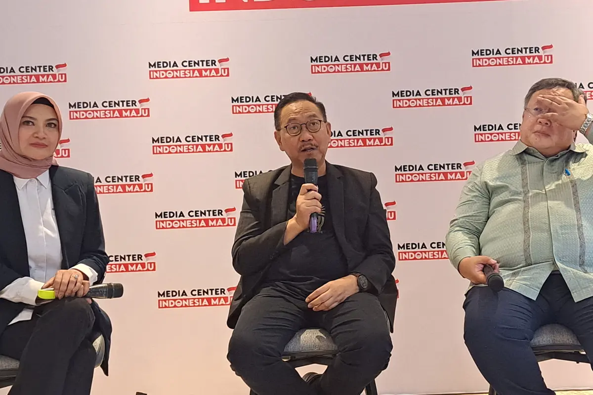 Kepala Otorita Ibu Kota Nusantara (IKN) Bambang Susantono saat berbindang bersama wartawan di Media Center Indonesia Maju, Jakarta Pusat, Kamis (7/12/2023).