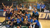 Pelita Jaya Jakarta menjuarai IBL 2017 usai mengalahkan Satria Muda 2-1 pada partai final. Pada gim ketiga di Britama Arena Kelapa Gading, Jakarta, Minggu (7/6/2017) malam, Pelita menang 72-62. (Liputan6.com/Thomas)