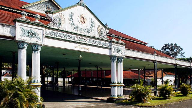Tempat Yogyakarta Wisata yang Paling Bersejarah, dari Keraton Hingga Candi