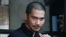 Aktor laga Donny Alamsyah, berperan  sebagai Dito dalam film 'Skakmat'. Film ini memiliki genre action-comedy. (Deki Prayoga/Bintang.com)