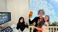 Ngaku Hamil, Ini 7 Potret Mesra Denise Chariesta dan Kekasih yang Bikin Heboh