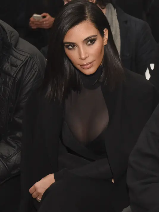 Tak hanya sekedar itu saja, rupanya Kim Kardashian sudah bersumpah akan mengunggah pose tubuh bugilnya hingga dirinya tutup usia, hal itu diucapkan ketika Kim Kardashian mendapatkan penghargaan Webby Awards 2016. (AFP/Bintang.com)