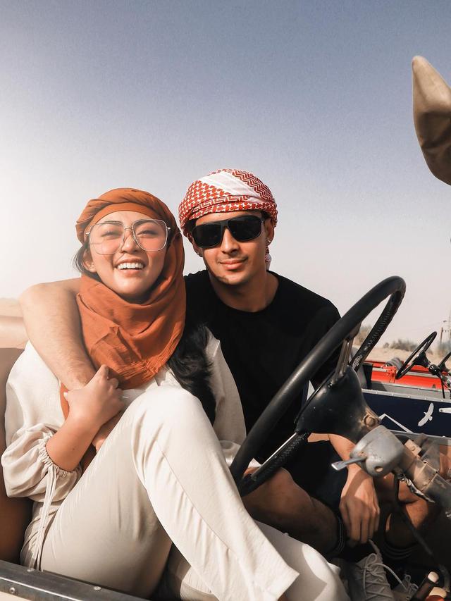 Rachel Vennya dan Salim Nauderer dikabarkan putus