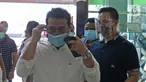 Wakil Gubernur DKI Riza Patria meninjau Rumah Sakit Umum Daerah (RSUD) khusus Covid-19 di Pasar Minggu, Jakarta, Sabtu (3/10/2020). Kunjungan Riza guna mengecek mulai dari kecukupan dokter dan seluruh tenaga kesehatan pendukungnya hingga stok obat-obatan di rumah sakit (Liputan6.com/Herman Zakharia)