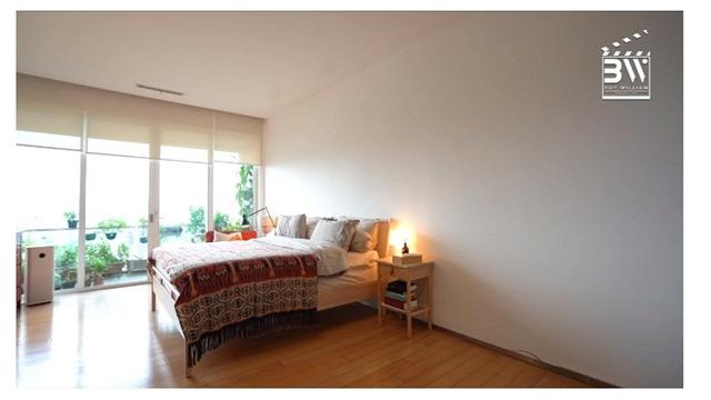 10 Potret Rumah Daniel Mananta yang Jarang Tersorot, Penuh Tanaman Milik Istri