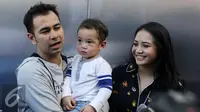 Raffi Ahmad, Nagita Slavina dan Rafathar. (Herman Zakharia/Liputan6.com)