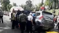 Pengendara mobil tewas saat tabrak bus di Puncak Bogor (Liputan 6 SCTV)