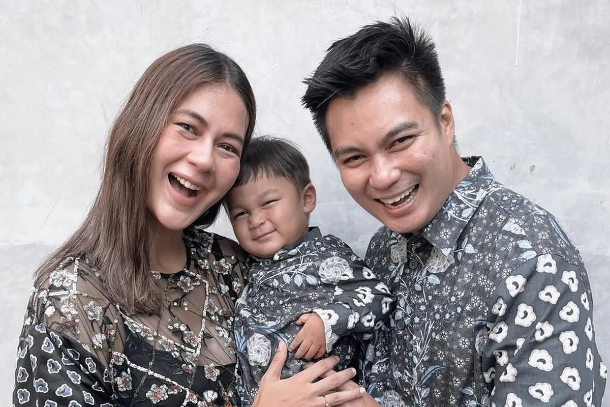 Paula Verhoeven dan Baim Wong