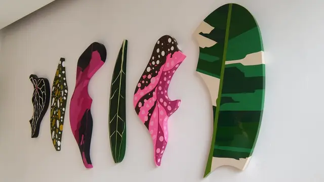 Karya seni di tenda Bibit.Id