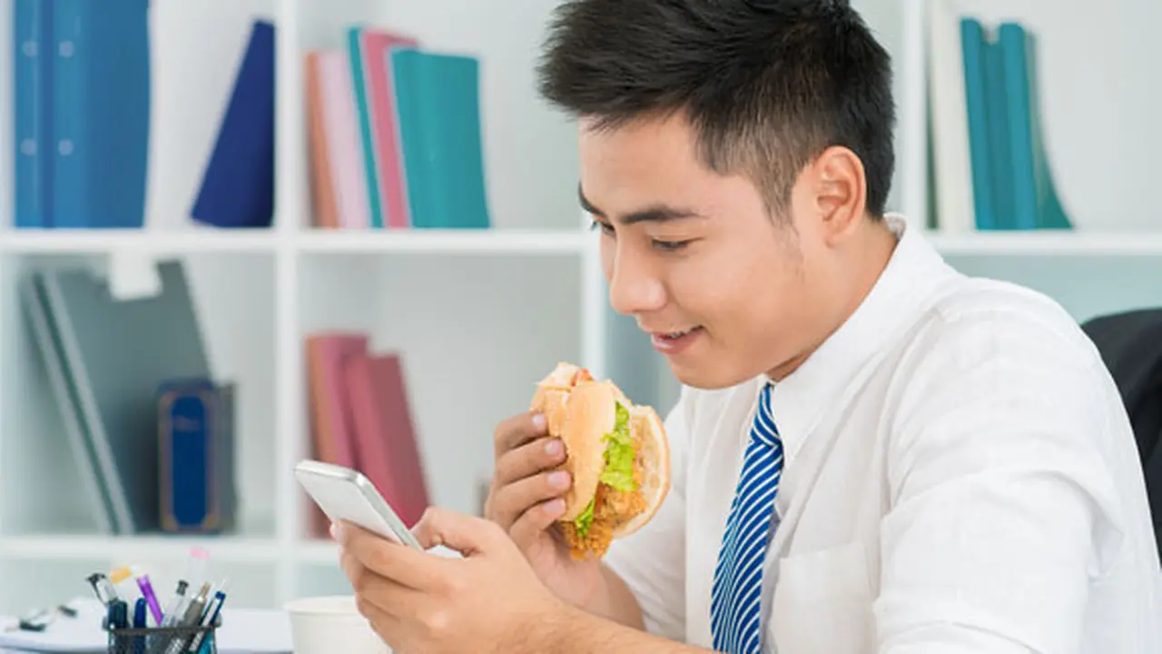 copyright by Shutterstock.com