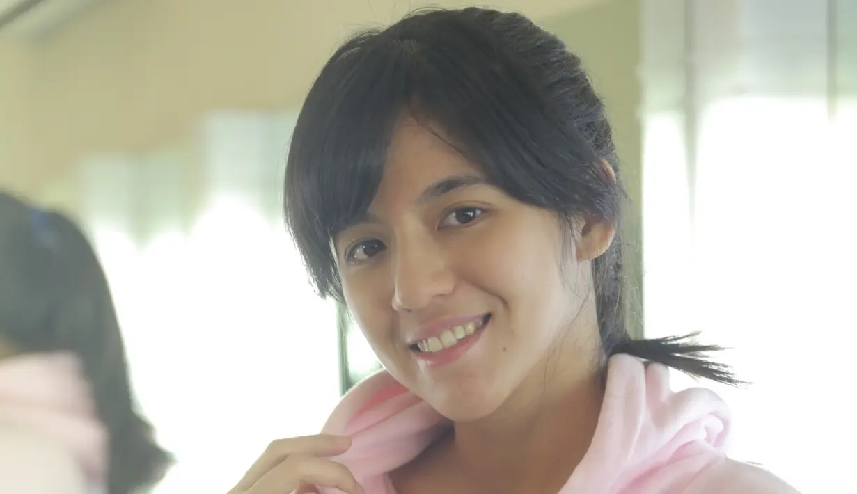 Demi memeriahkan malam puncak perayaan ulang tahun SCTV ke-27, menghadirkan berbagai suguhan menarik untuk para pemirsa setianya. Salah satu diantaranya adalah kolaborasi DJ Una yang akan mengiringi dua penyanyi dangdut. (Nurwahyunan/Bintang.com)