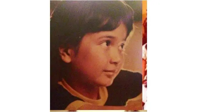 Potret masa kecilnya begitu berbeda dengan sekarang, dulu ia terlihat lebih tomboy.
