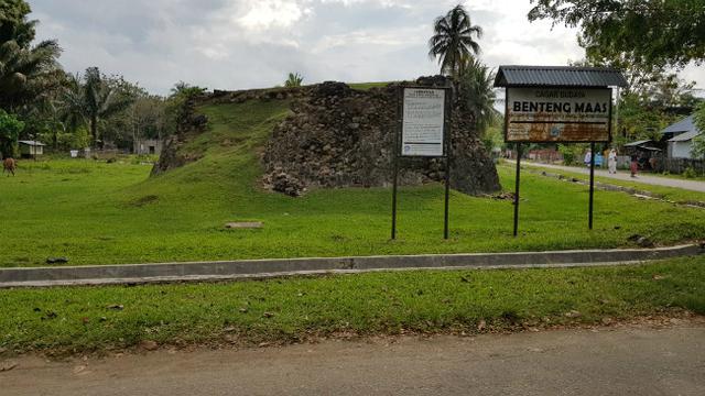 Menapaki Benteng Maas Gorontalo Mata Portugis Di Perairan