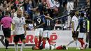 Gelandang Prancis, Kingsley Coman, merayakan gol yang dicetaknya ke gawang Albania pada laga Kualifikasi Piala Eropa 2020 di Stade de France, Paris, Sabtu (7/9). Prancis menang 4-1 atas Albania. (AFP/Lionel Bonaventure)