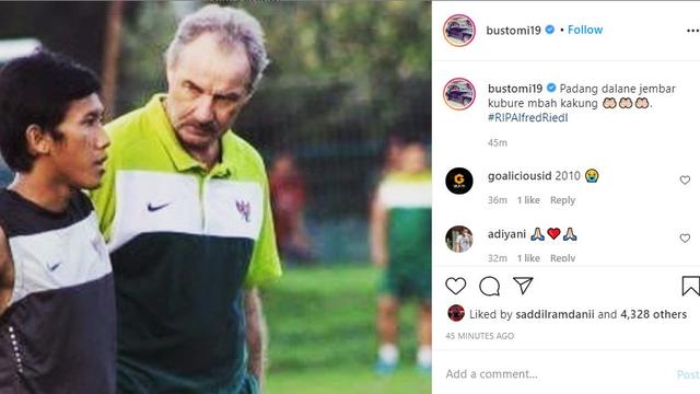 Ahmad Bustomi - Alfred Riedl