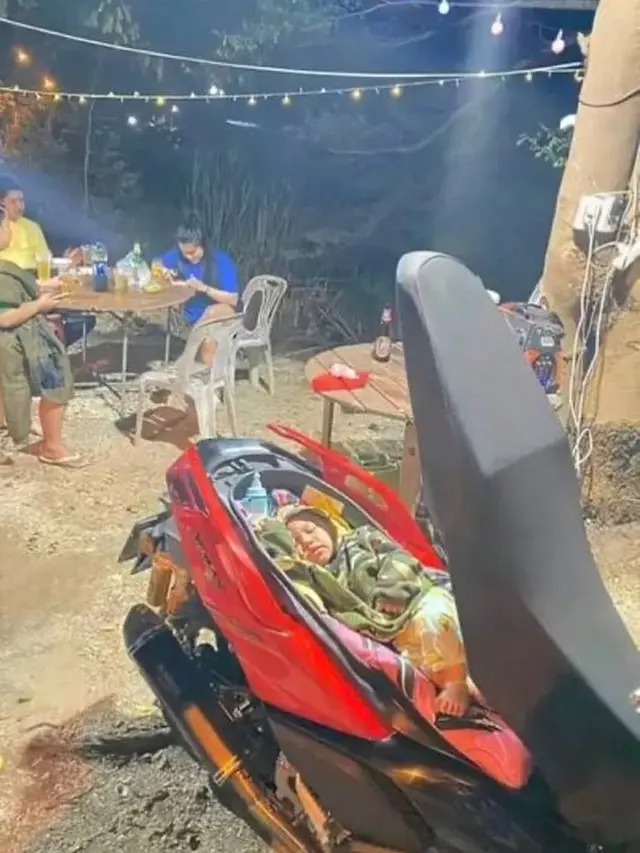6 Potret Alih Fungsi Jok Motor Ini Bikin Tepuk Jidat, Enggak Habis Pikir