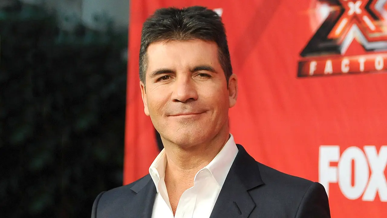 [Bintang] Simon Cowell