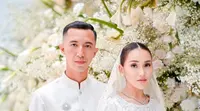 Detail penampilan Ayu Ting Ting saat lamaran (Sumber: Instagram/ayungberinda)