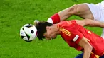 Jadi bek tengah inti selama Euro 2024 membuat nama Robin Le Normand turut dikaitkan dengan klub besar La Liga, Atletico Madrid. Menurut beberapa sumber, Los Rojiblancos bersedia mengeluarkan 30 juta Euro untuk membawa Le Normand dari Real Sociedad. (AFP/Tobias Schwarz)