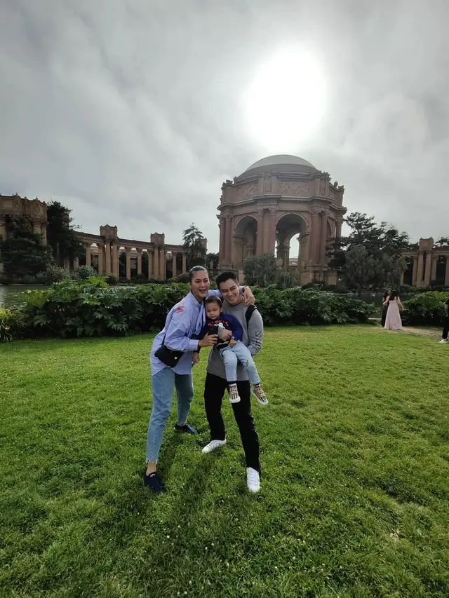 [Fimela] Baim Wong dan Paula Verhoeven