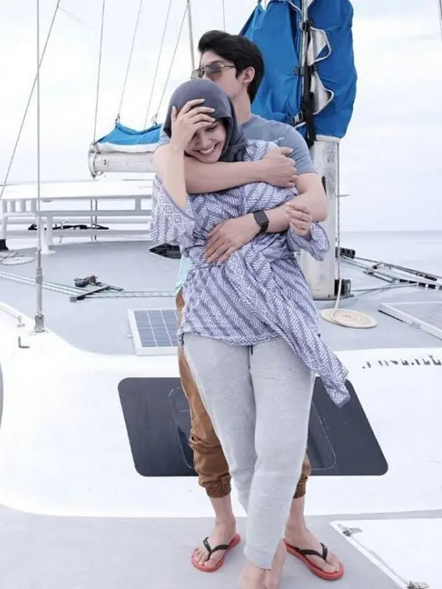 [Bintang] Zaskia Sungkar dan Irwansyah