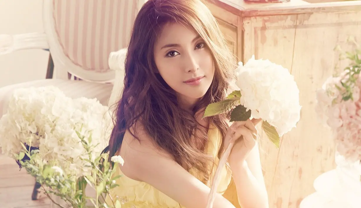 Gyuri merupakan idol yang percaya diri serta mampu memahami kemampuannya. Ia dapat merespon hal-hal negatif dengan cara yang tepat. (Foto: Soompi.com)